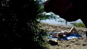 Η Μόργκαν Λι κάνει έναν πυροβολισμό αγριο σεξ video από τον κώλο της!