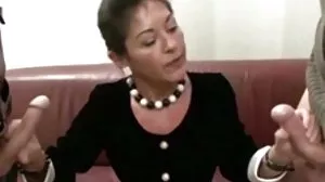 So σεξ βιντεο μαμα Busted II
