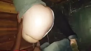 Η Ella Hughes κερδίζει τη δουλειά της ελληνικο sex video με το Fucking the Boss