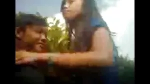Η Spicy Spanish Senorita Penelope Cross παρέχει στο BBC κατά τη διάρκεια της συνέντευξης σεξ βιντεο μαμα εργασίας GP1762